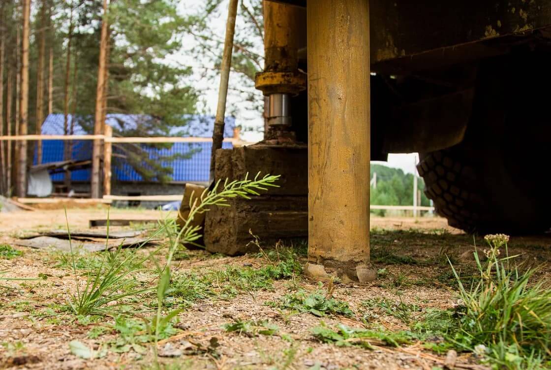 Бурение под сваи
